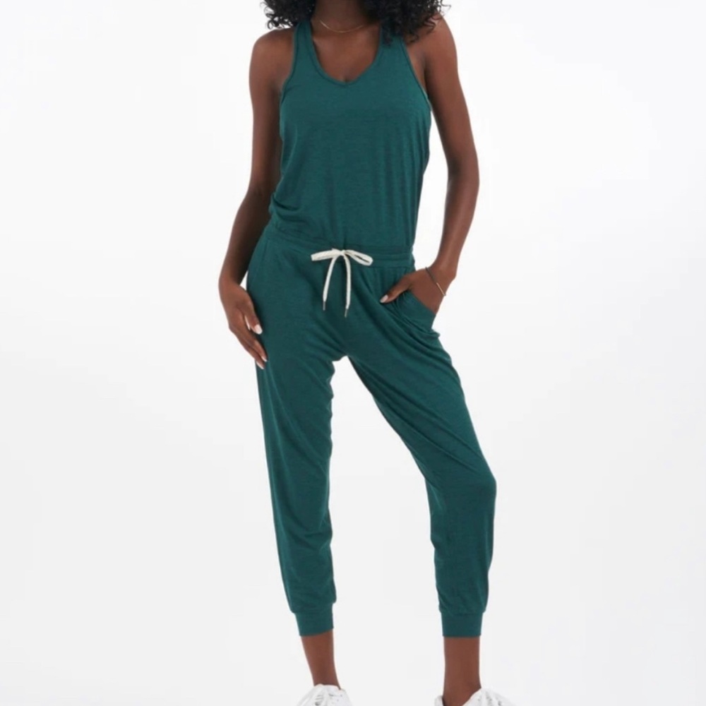 Vuori Jade Heather Green Lux Racerback Jumpsuit - XLarge